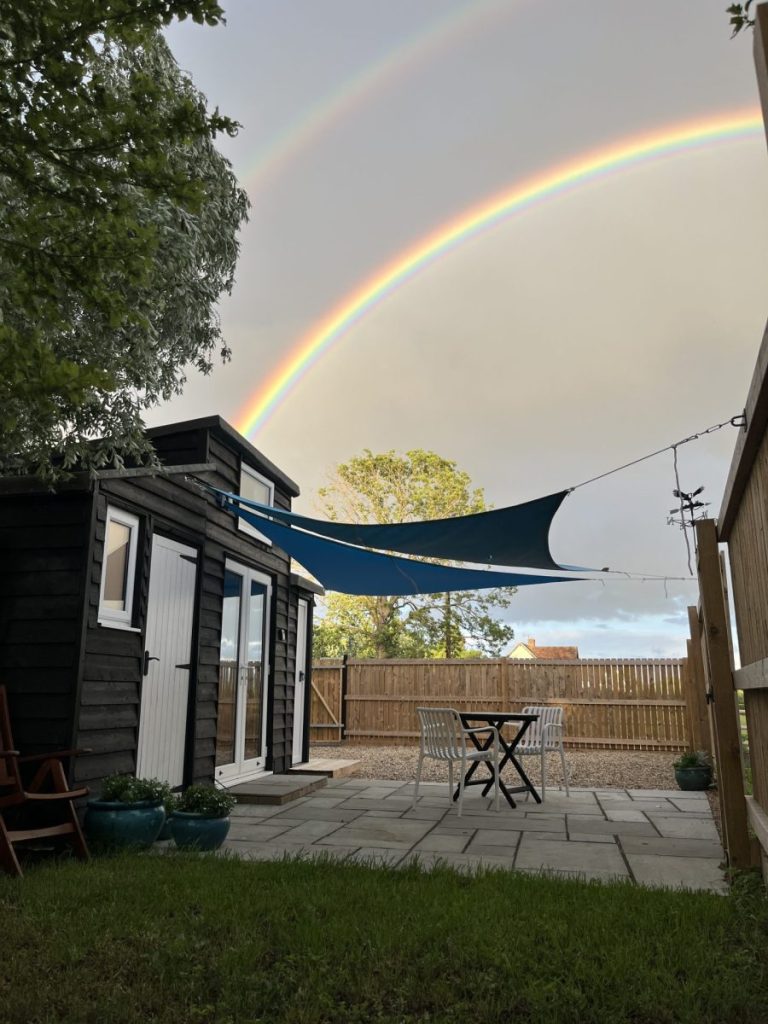 Accommodation St Neots 768x1024